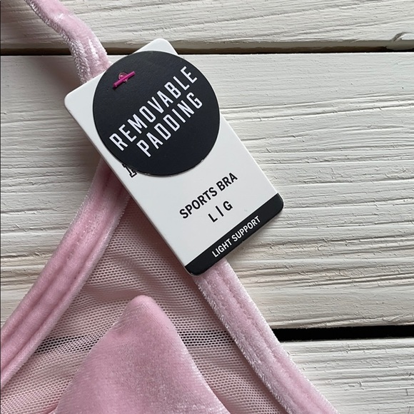 NWT VS PINK Velour Light Pink Sports Bra size L - Picture 3 of 6